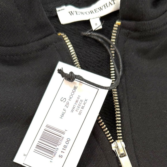 New WeWoreWhat Black Cropped Hoodie - Picture 4 of 4
